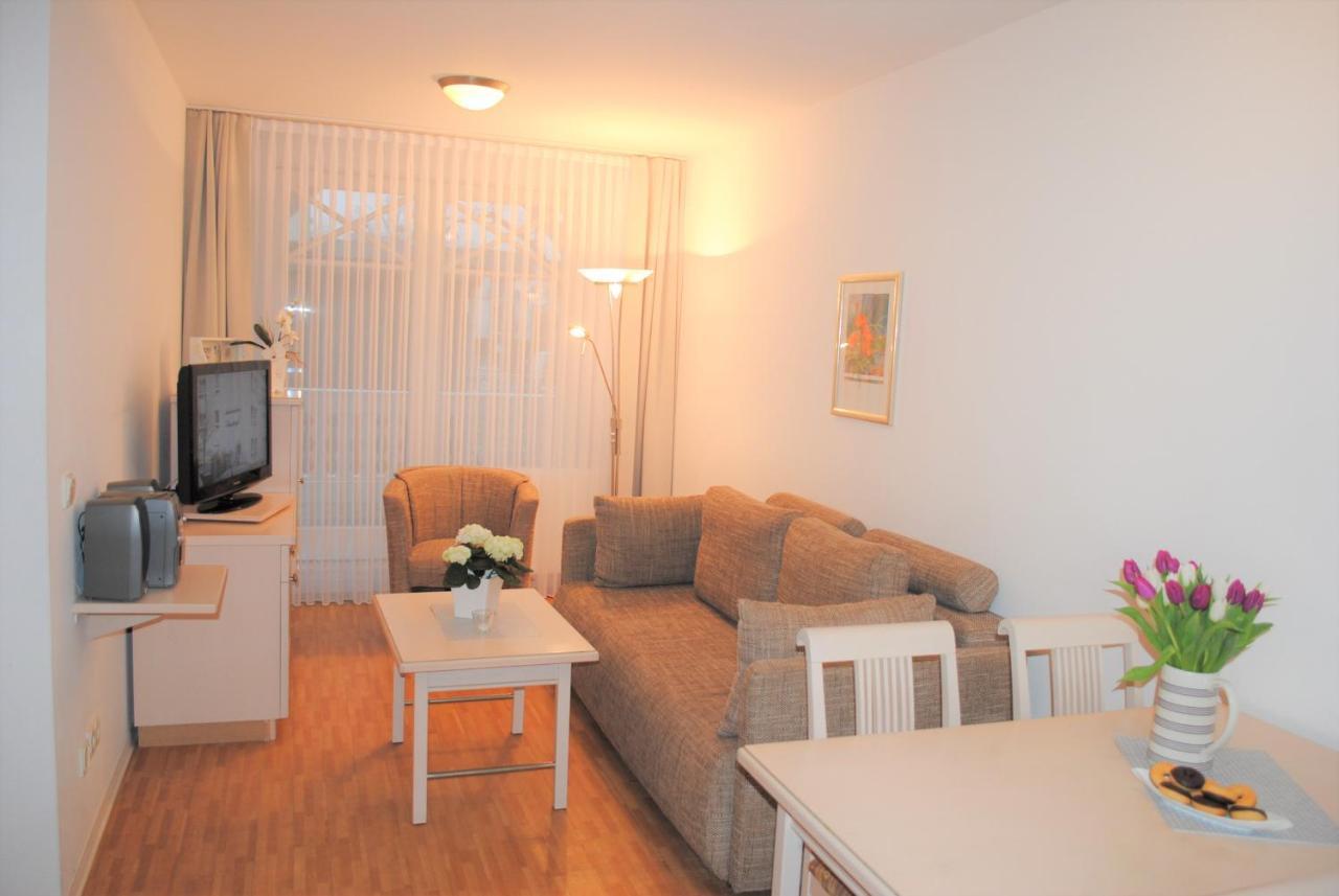 Haus Strandburg - Hinter Duene Und Meer Binz Exterior foto